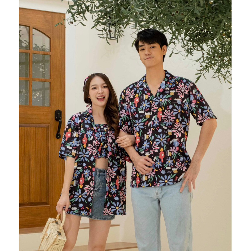 Minimal Set เชิ้ตแขนสั้น Crop เกาะอก Remi Set