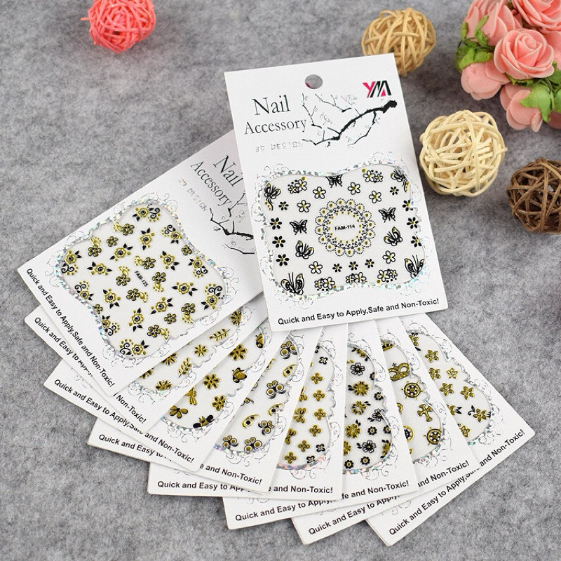 สติกเกอร์ติดเล็บ 3D ลายดอกไม้ดำทอง สุ่ม 3 แผ่นต่อชุด (ไม่ซ้ำลาย) 10 บาท