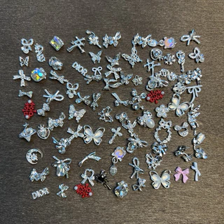 อะไหล่ติดเล็บ เพชร เงิน คละรวมแบบ 10 ชิ้น/ห่อ สินค้าพร้อมส่งในไทย