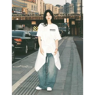 (ผ้าฝ้าย 100%) Luvoro 2025 ORIENTAลวดลาย สีดำ สีขาว เสื้อยืด เสื้อยืดคอกลม oversize T-shirt unisex COD เนื้อผ้านุ่มระบายอากาศดี แขนสั้น ผู้หญิง เสื้อยืดแขนสั้น สไตล์เกาหลี ผ้าฝ้าย วัยผู้ใหญ่ ชุดคู่รัก พิเศษขนาดใหญ่ C1068