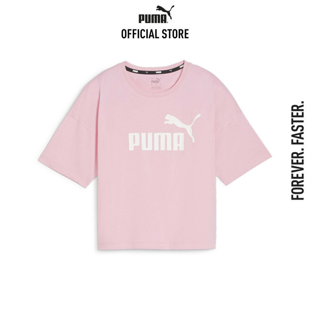 PUMA BASICS - เสื้อยืดผู้หญิง Essentials Logo Cropped สีชมพู - 58686628