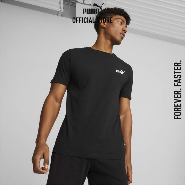 PUMA BASICS - เสื้อยืดผู้ชาย Essentials+ Tape สีดำ - 84738201
