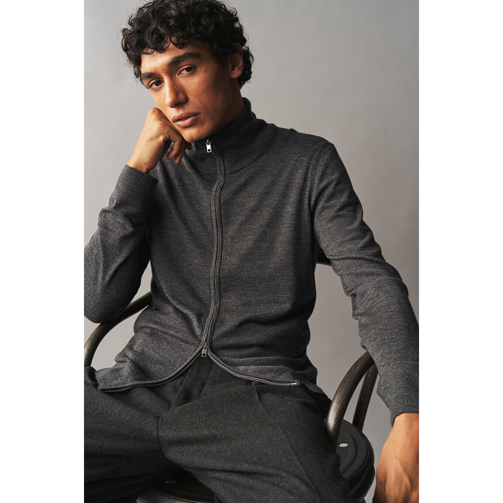 H&M Slim Fit Zip-through merino wool cardigan Slim Fit Zip-through merino wool cardigan 1235299_1