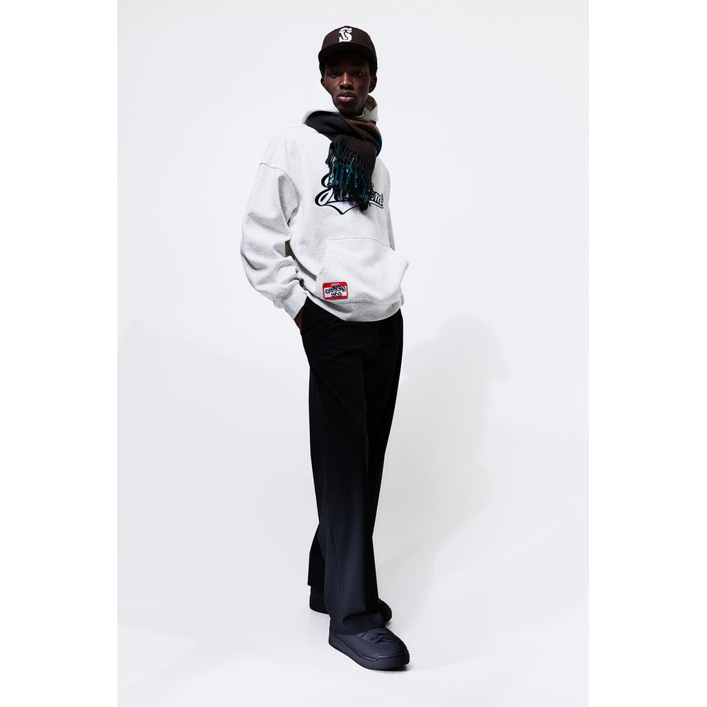 H&M Man Oversized Fit Hoodie 1113156_3