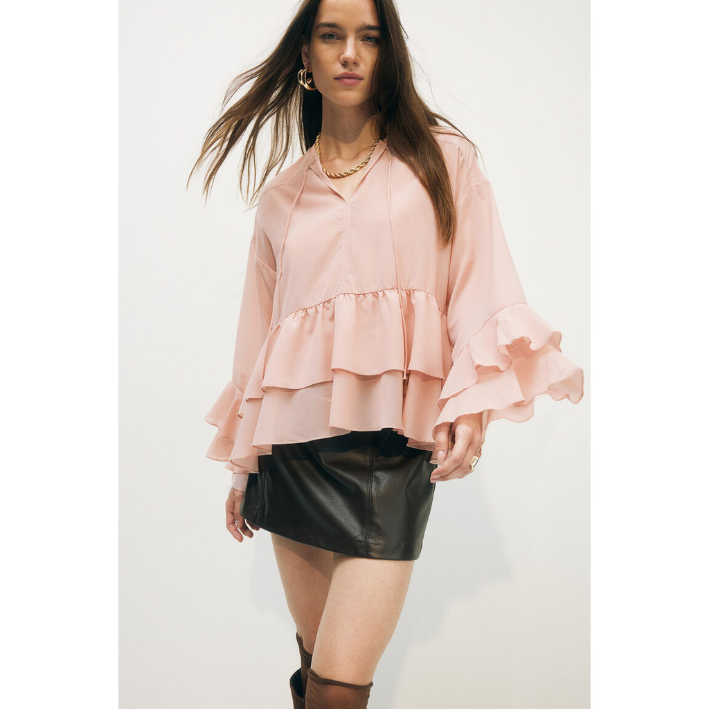 H&M Flounced chiffon blouse Women Flounced chiffon blouse 1246044_1