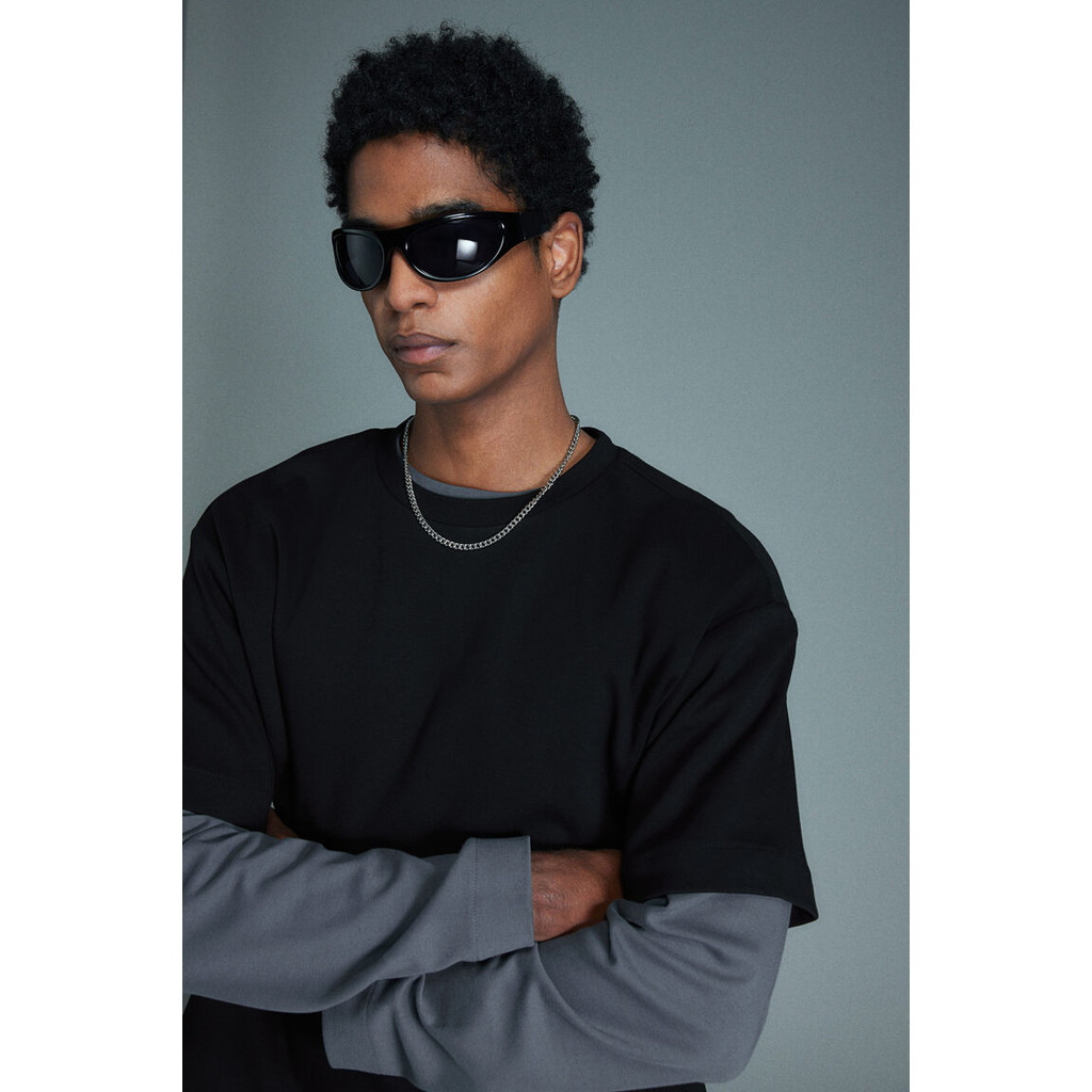 H&M(เอชแอนด์เอ็ม) เสื้อยืดแบบหลวม (Loose Fit T-shirt) ผู้ชาย 1232194_2