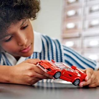 LEGO Speed Champions 76934 Ferrari F40 Supercar (318pcs.), Building Blocks, Kids Toy