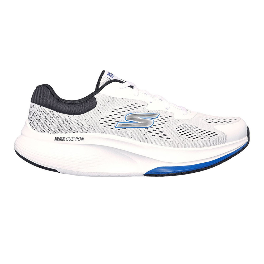 Skechers สเก็ตเชอร์ส รองเท้าผู้ชาย Men GOwalk Max Walker GOwalk Shoes - 216579-WTBK - Air-Cooled Goga Mat