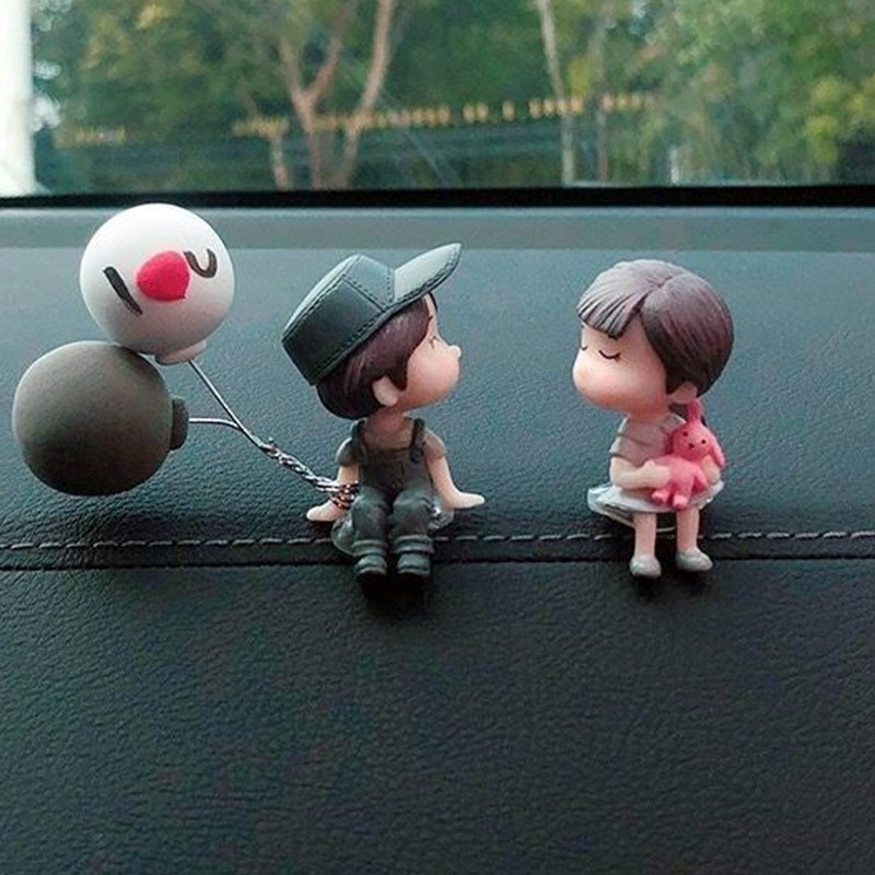 ตกแต่งรถน่ารัก ตกแต่งรถการ์ตูนคู่ ตกแต่งรถยนต์ไฟฟ้า