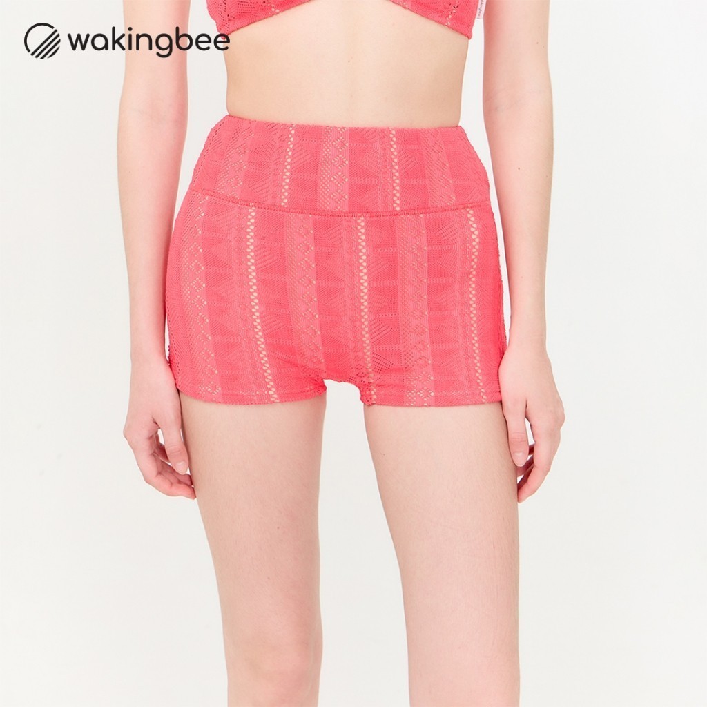 Wakingbee Cove Shortie (Pink) กางเกงว่ายน้ำ เลกกิ้งสั้น เอวสูง พรางหุ่น ไม่โป๊ ทำจากผ้าถักลูกไม้ ผ้าแห้งไว กันแบคทีเรีย