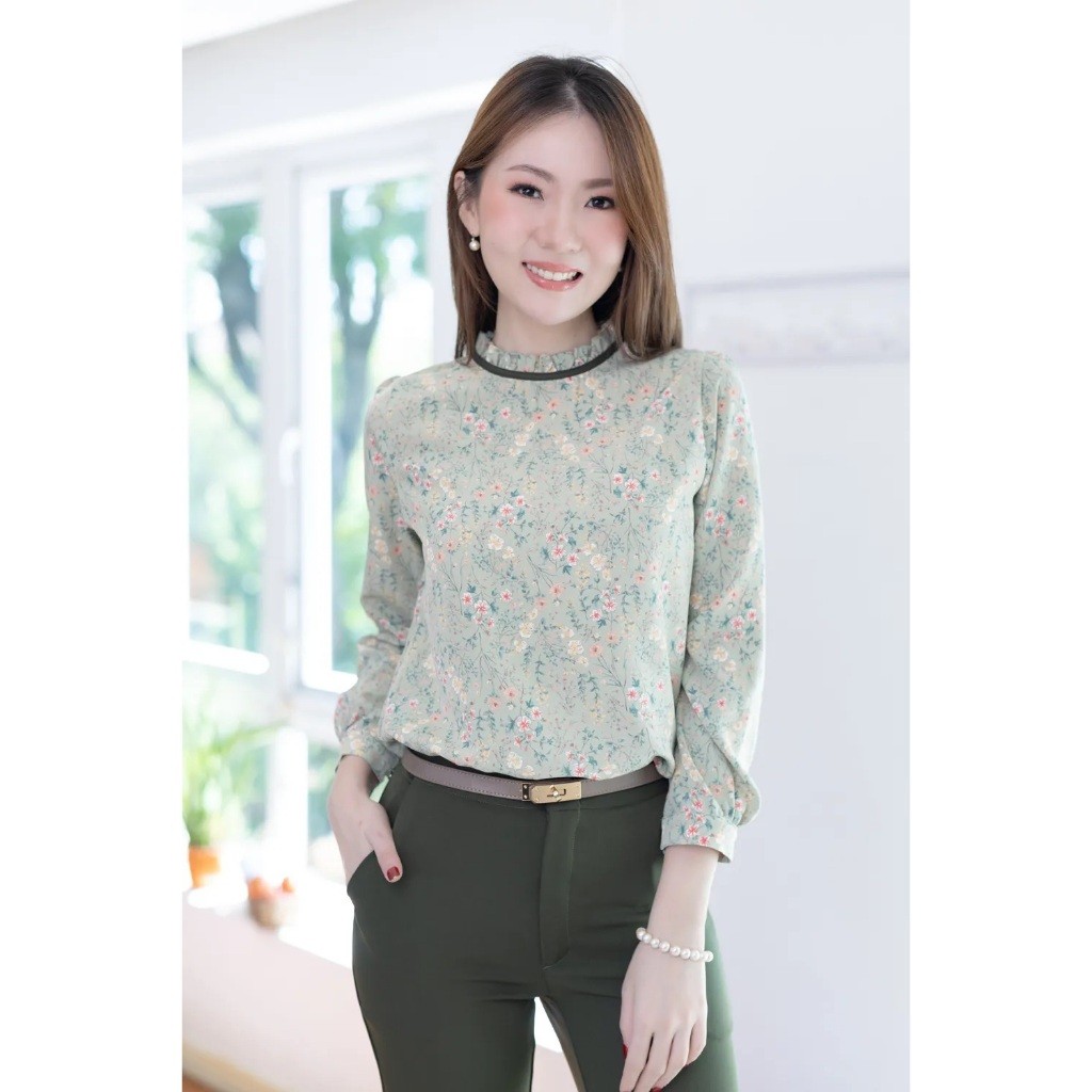 Narinari : MT6751 Ruff Collar Blouse เสื้อแขนยาว ผ้าไหมอิตาลี