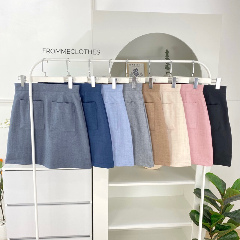 Frommeclothes🌷กระโปรงทรงเอสีพื้นติดกระเป๋าหน้า(XS-5XL)