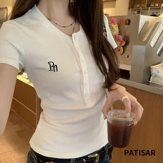 เสื้อยืดผู้หญิงสีน้ำเงินกรมท่า คอวี ทรงกระชับ ประดับปุ่ม สไตล์วินเทจแบบเกาหลี สำหรับใส่สบายในโอกาสพักผ่อน PR