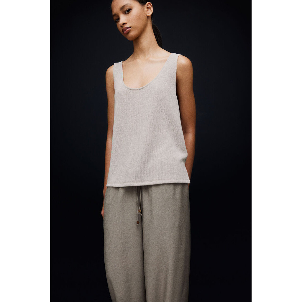 H&M Woman Knitted vest top 1229307_1