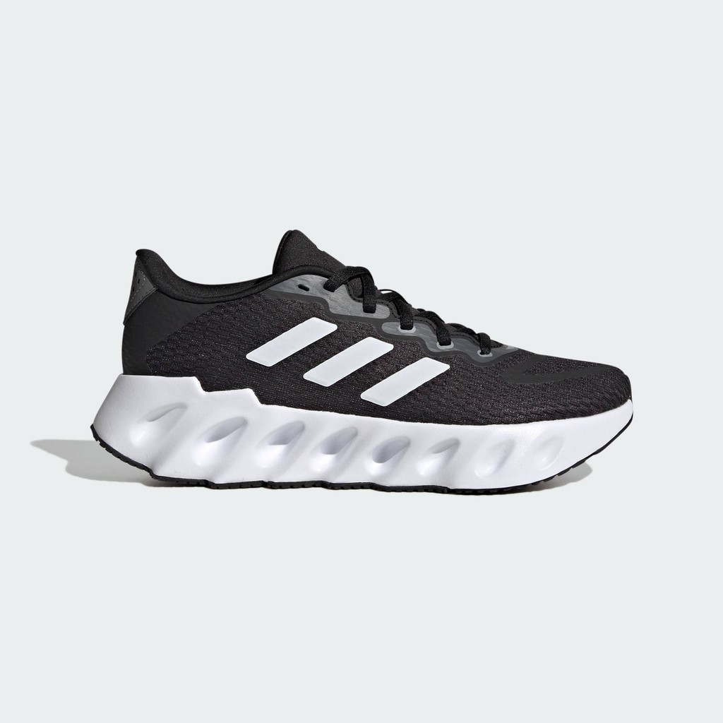 adidas วิ่ง รองเท้าวิ่ง Switch Run ผู้หญิง สีดำ IF5733
