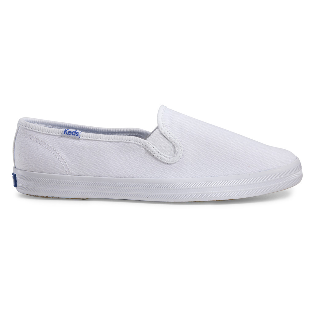 Keds รุ่น Champion Slip On รองเท้าผ้าใบ ผู้หญิง สี White - WF23240