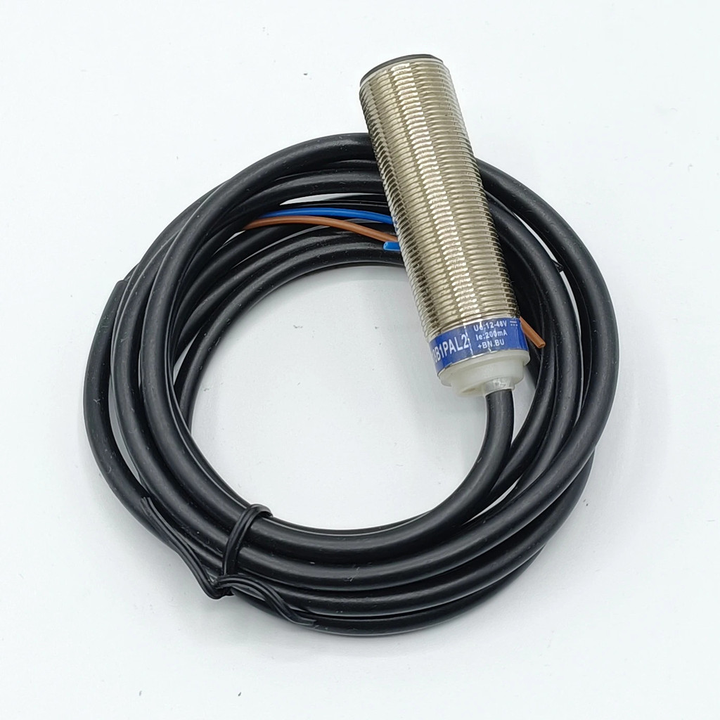 <0>เซ็นเซอร์สวิตช์ใกล้เคียง XS618B1NAL2   XS618B1PAL2