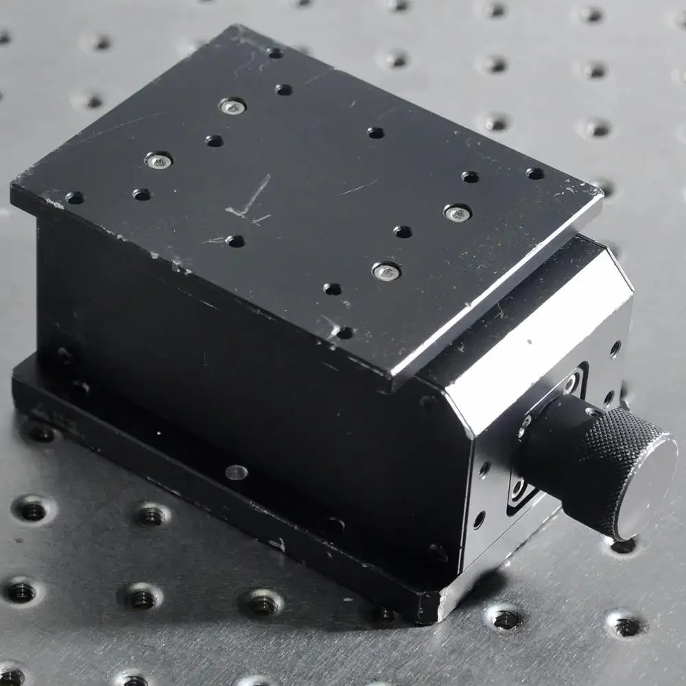 แกน Z SURUGA SEIKI B36-80 โต๊ะปรับตำแหน่งแนวตั้งแบบออปติคอลปรับละเอียดด้วยมือ 80*