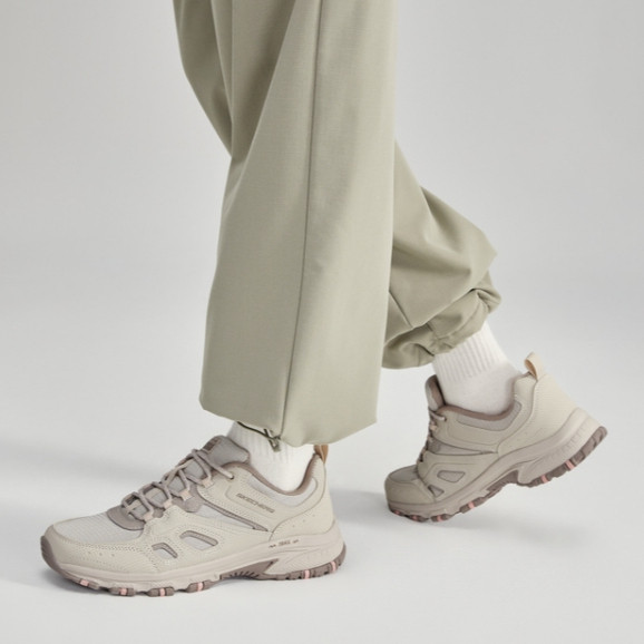 Skechers สเก็ตเชอร์ส รองเท้าเทรลผู้หญิง Women Online Exclusive Outdoor Hillcrest Pathway Finder Trail Shoes - 180022-TPE