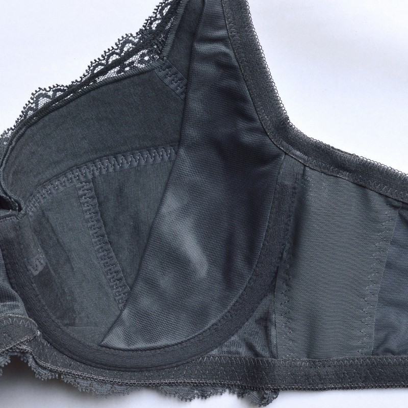 Triumph เสื้อชั้นในมีโครง เต็มทรงคัพทรงบาง รุ่น Natural Elegance WP รหัส 10203687 สีเทา 00DK — صورة 4