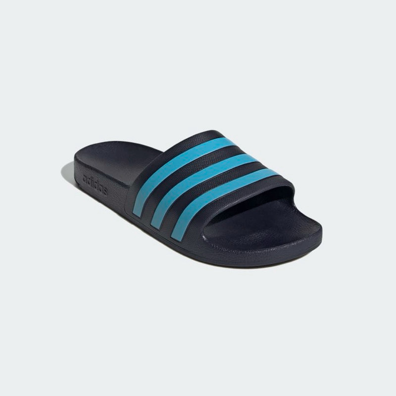รองเท้าแตะอาดิดาส ADILETTE AQUA รับประกันลิขสิทธิ์แท้100% (ราคา 800 บาท)