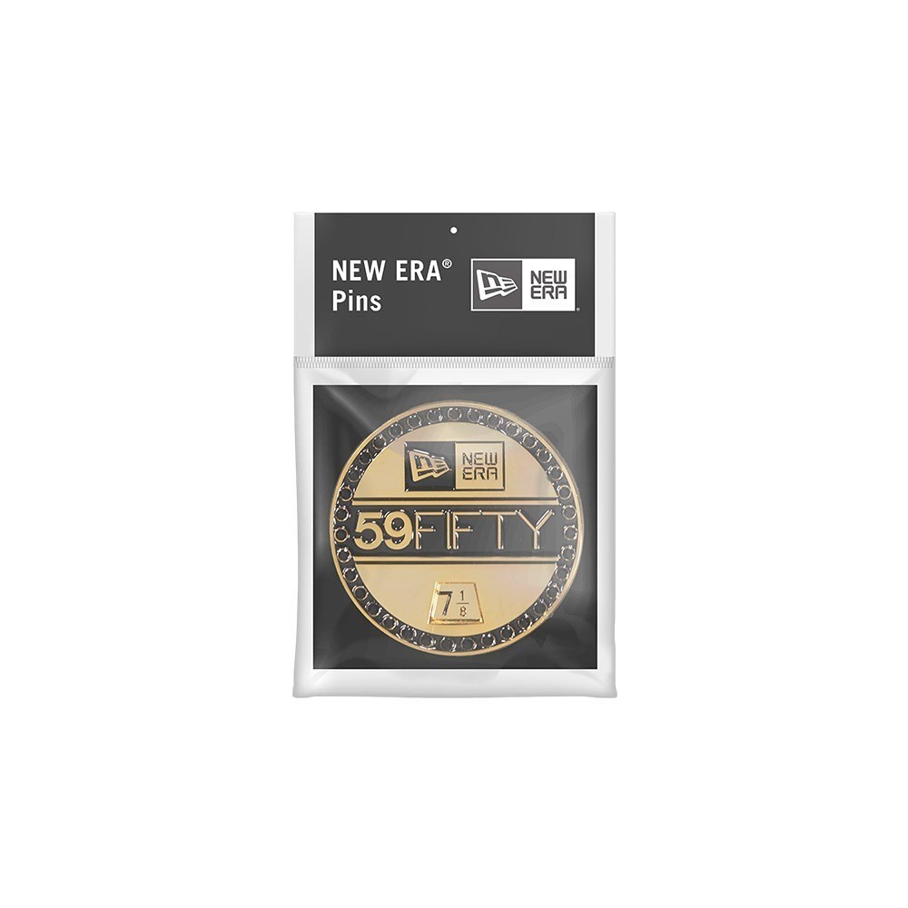 NEW ERA 59FIFTY® DAY 2024 BLACK & GOLD VISOR STICKER PIN 60576155