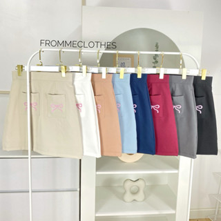 💓กระโปรงทรงเอสีพื้นติดกระเป๋าหน้าปักโบว์(XS-5XL)