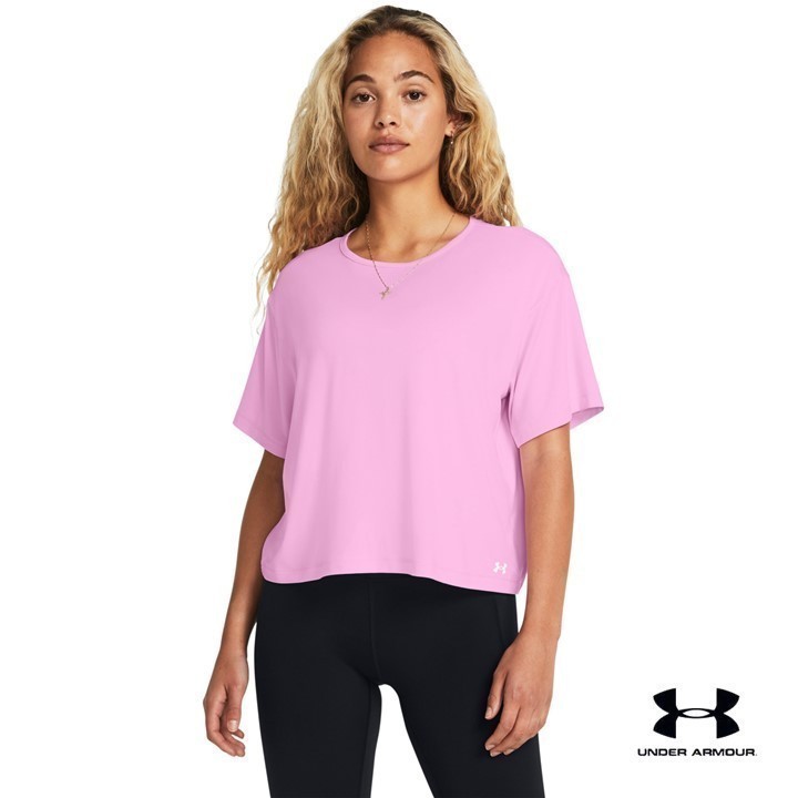 Under Armour เสื้อแขนสั้น UA Motion สำหรับผู้หญิง