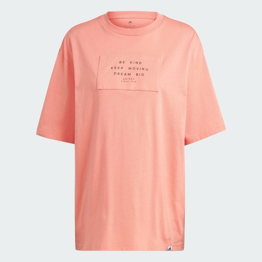 adidas ไลฟ์สไตล์ เสื้อยืดพิมพ์ลาย Lounge ผู้หญิง สีแดง IM4253