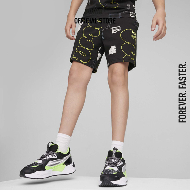 PUMA KIDS - กางเกงขาสั้นเด็กโต CLASSICS BRAND LOVE สีดำ 62442201