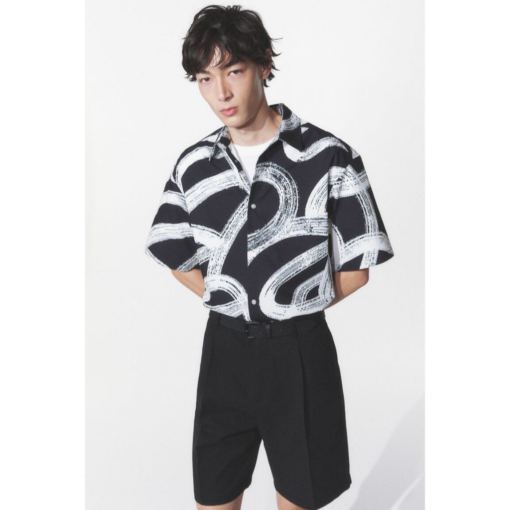 H&M ผู้ชาย Loose Fit Printed shirt 1264157_1