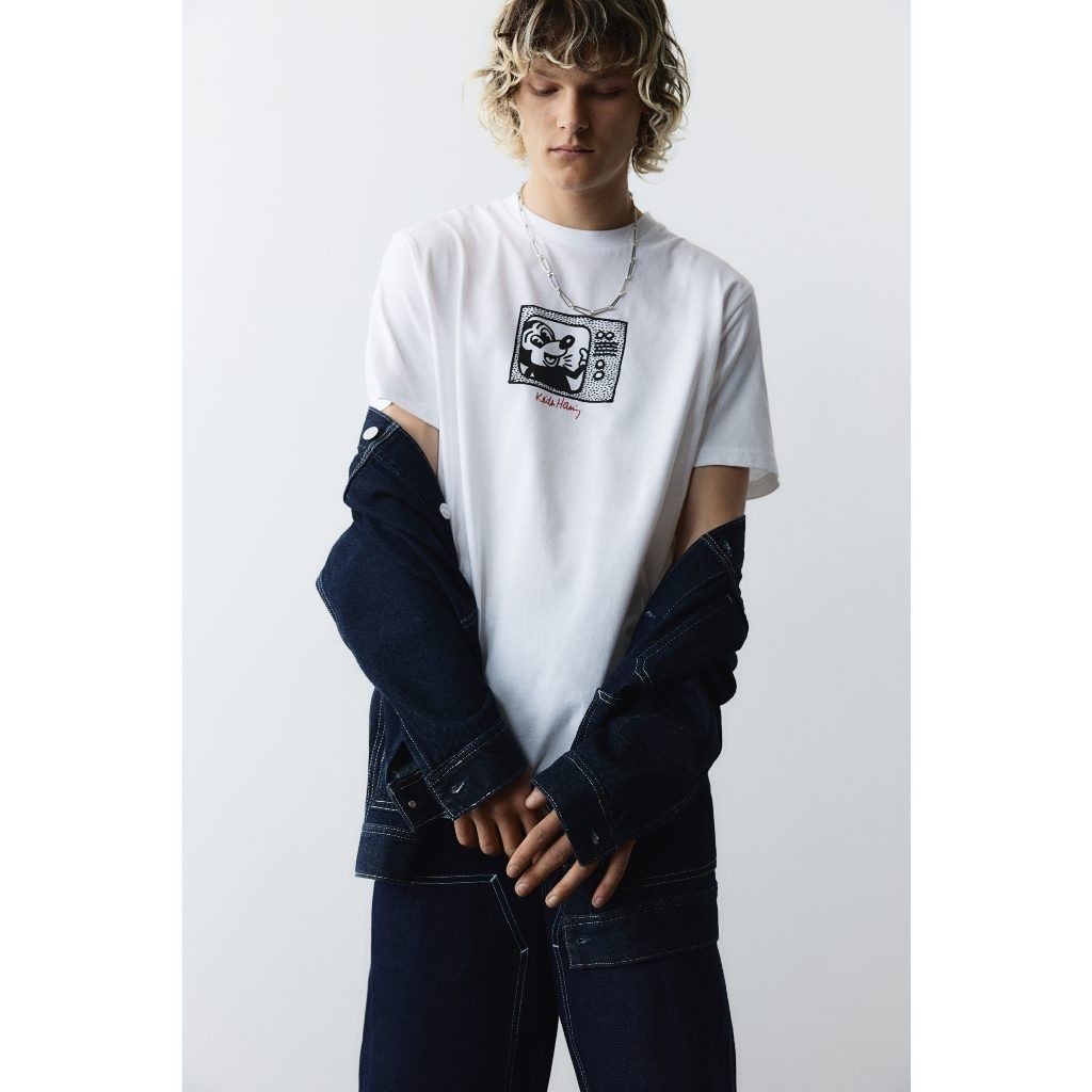 H&M(เอชแอนด์เอ็ม) เสื้อเชิ้ตทรงพอดีตัว ผู้ชาย 0973277_1