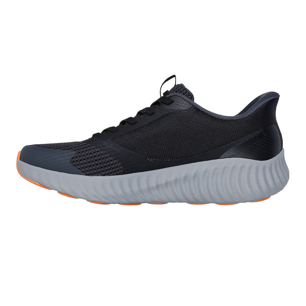 Skechers สเก็ตเชอร์ส รองเท้าผู้ชาย Men GOrun Now Performance Shoes - 220380-BKGY - Air Cooled Goga Mat