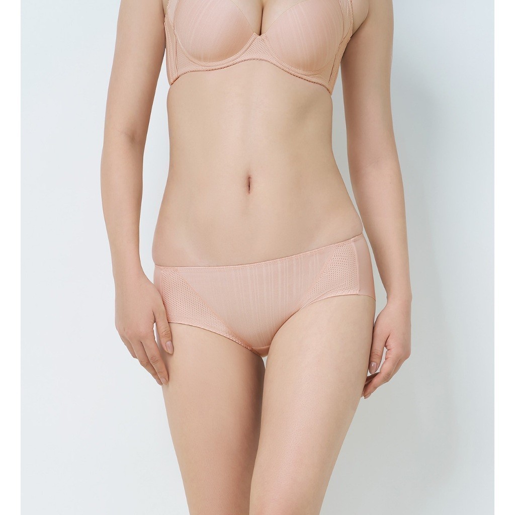 Triumph กางเกงชั้นในรูปแบบฮิปสเตอร์ รุ่น Pure Invisible Hipster รหัส 10188660 สีชมพูอ่อน 00VV — صورة 4