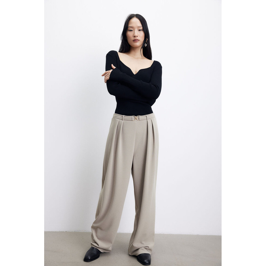 H&M Woman Buckle-detail tailored trousers 1224090_1