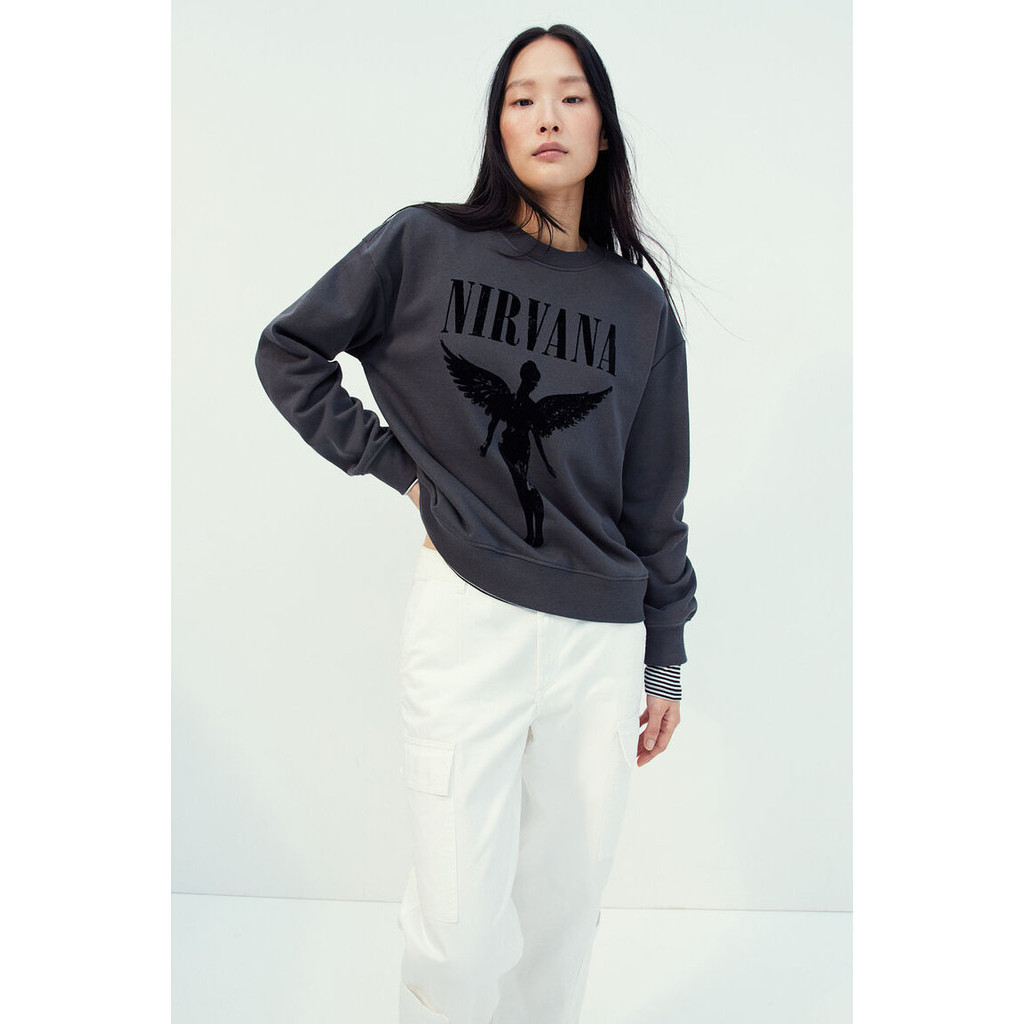 H&M Woman Motif-detail sweatshirt 1056840_10