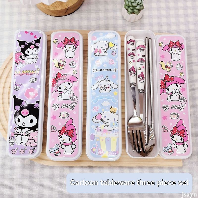 SANRIO ชุดช้อนส้อมสเตนเลส ลาย My Melody Kuromi Cinnamoroll แบบพกพา พร้อมกล่อง 3 ชิ้น