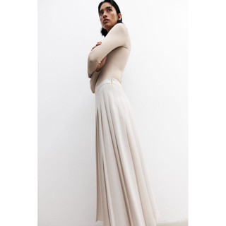 H&M(เอชแอนด์เอ็ม) กระโปรงจับจีบ ผู้หญิง 1241336_1