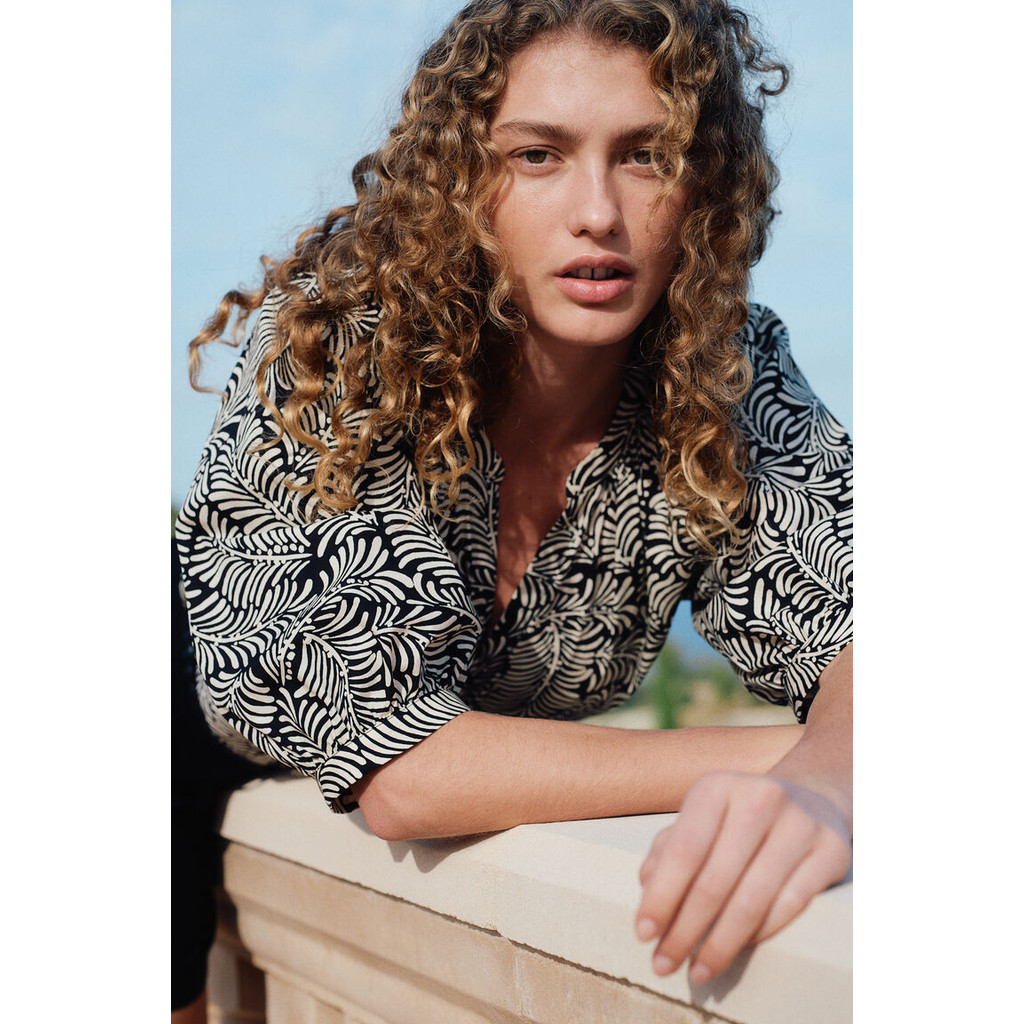 H&M(เอชแอนด์เอ็ม) เสื้อเบลาส์ ผู้หญิง 1273994_1