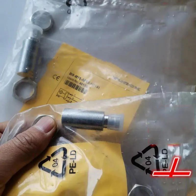 <0>เซ็นเซอร์สวิตช์ใกล้เคียง Bi8-M18-AP6X-H1141 Bi8-M18-AN6X-H1141