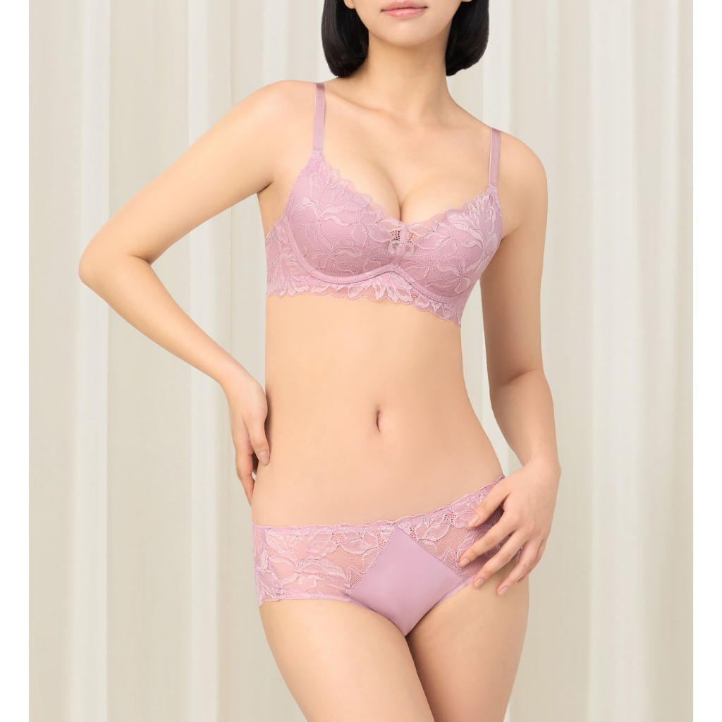 Triumph เสื้อชั้นในมีโครงดันทรง รุ่น Magnolia Lace WHU DV-R รหัส 10218484 สีม่วง 6718 — صورة 5