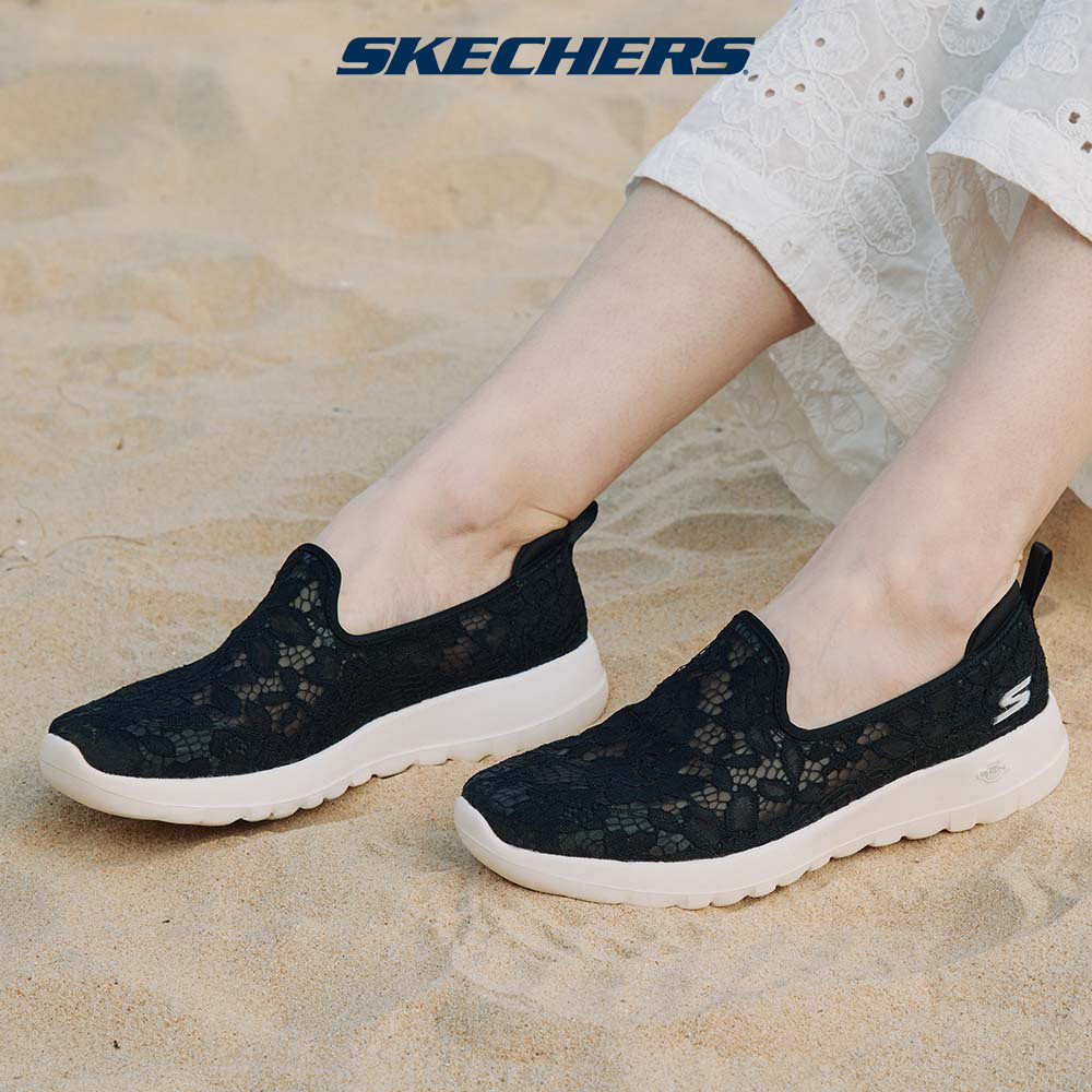 Skechers สเก็ตเชอร์ส รองเท้าผู้หญิง Women GOwalk Joy Shoes - 896020-BKW