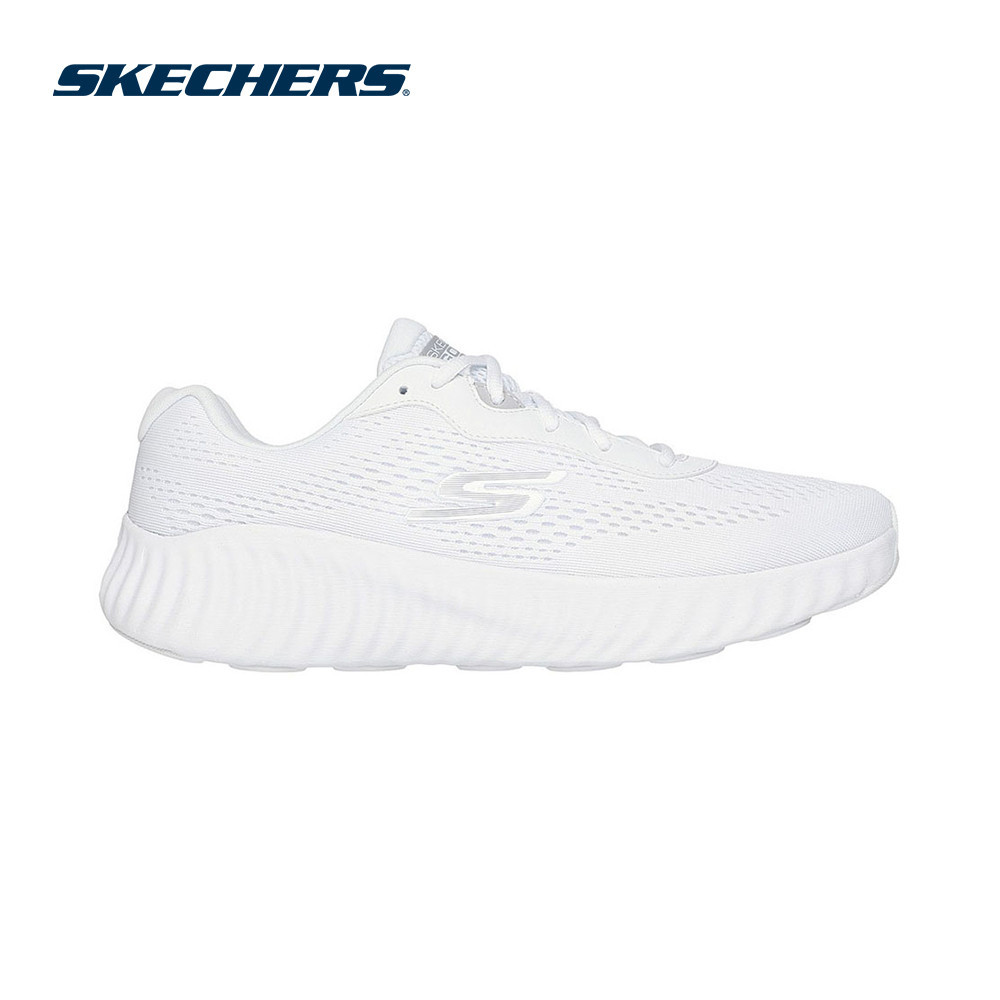 Skechers สเก็ตเชอร์ส รองเท้าผู้ชาย Men GOrun Now Performance Shoes - 220382-WHT - Air-Cooled Goga Mat