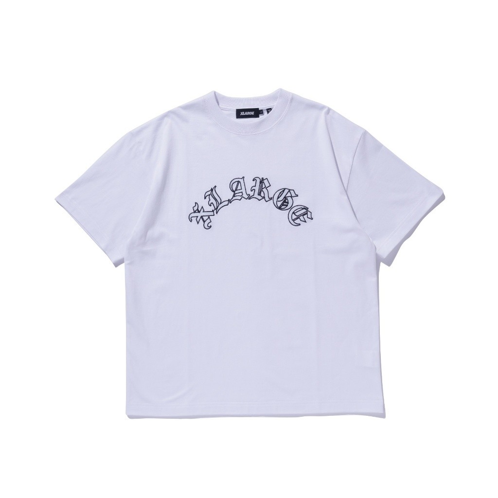 เสื้อยืดแขนสั้น XLARGE รุ่น Old English S/S Tee