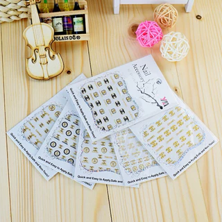 สติกเกอร์ติดเล็บ 3D ลายแบรนด์ สุ่ม 3 แผ่นต่อชุด (ไม่ซ้ำลาย) 10 บาท