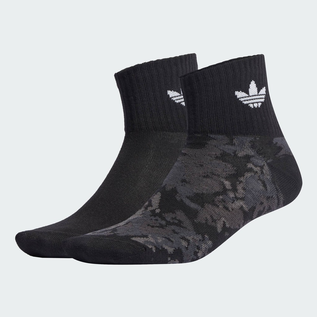 adidas ไลฟ์สไตล์ ถุงเท้าหุ้มข้อลายพราง (2 คู่) Unisex สีดำ IU0186