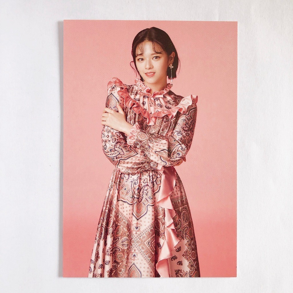 Twice Jeongyeon & Twice การ์ดโพสต์อย่างเป็นทางการ