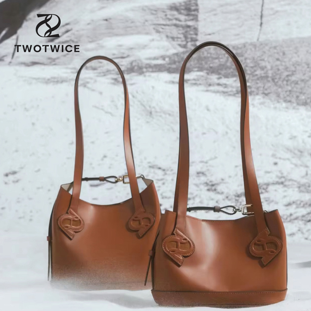 Twotwice - Twotwice Muse Bag กระเป๋าหนังแท้ สามารถใช้ได้ 2 แบบโดยการสะพายข้าง หรือจะถือหิ้ว - พร้อมส่ง