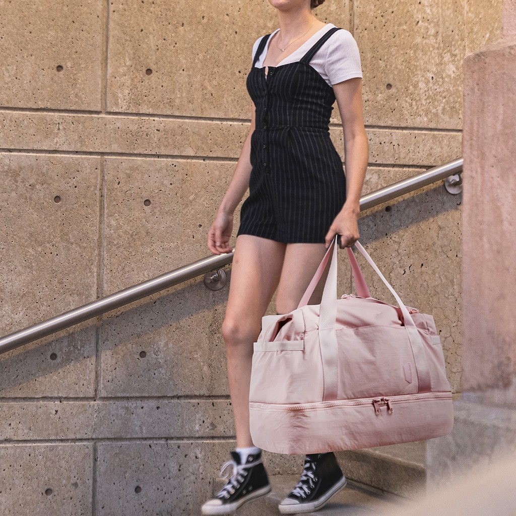 BAGSMART กระเป๋าเดินทาง Duffle กระเป๋ายิม 31L Puffer Tote Bag กระเป๋าเดินทาง Gym bag