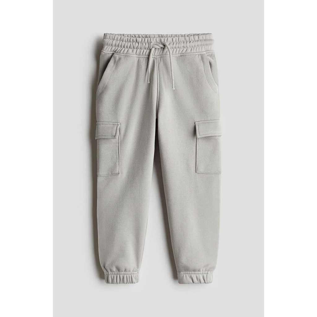 H&M(เอชแอนด์เอ็ม) กางเกงจ็อกเกอร์แบบมีด้านในขนฟู (Brushed-inside cargo joggers) 